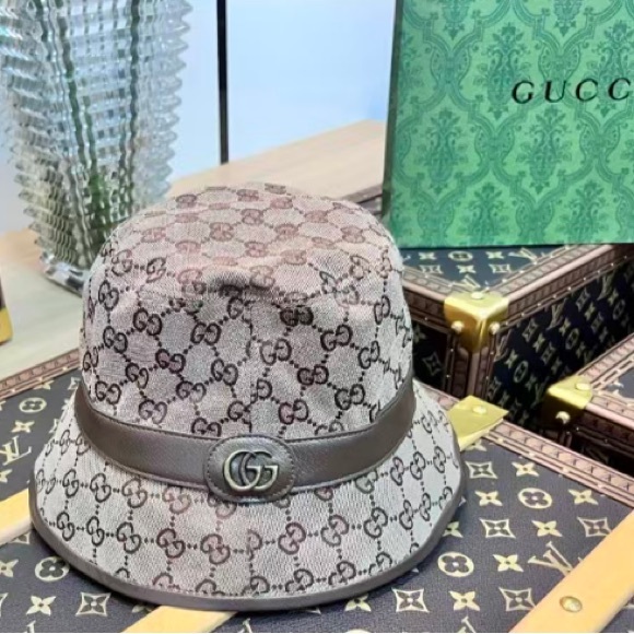 Gucci Beige GG Monogram Bucket Hat - Picture 1 of 4